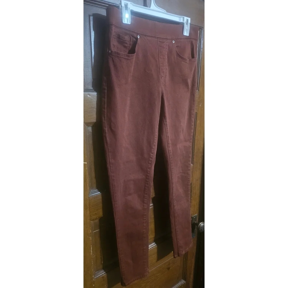 Levi's Mahogany Pull On Shaping Jeggings